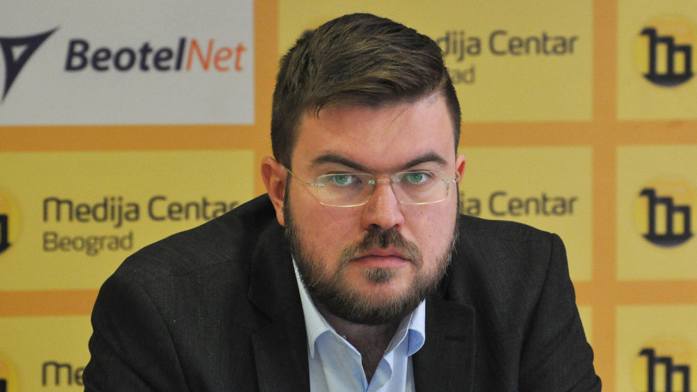 Premijer Vučević imenuje savetnike, Predrag Rajić zadužen za unutrašnju politiku 1