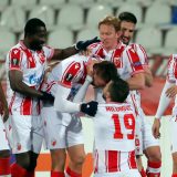 Pavkov odškrinuo vrata 8