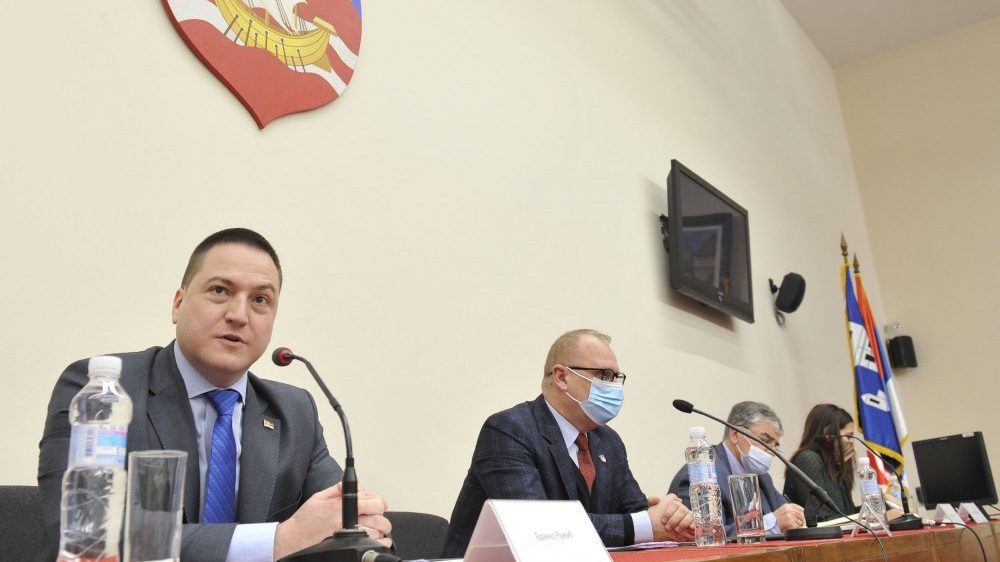 Ružić: Više od 200 direktora beogradskih osnovnih škola zainteresovano za elektronske udžbenike 1