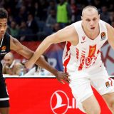 Lojd i Davidovac na "kecu" 9