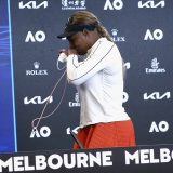 Serena Vilijams se rasplakala na konferenciji za novinare 1
