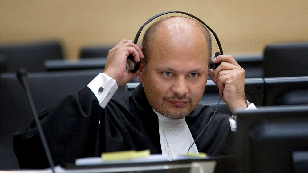 Karim Ahmed Kan: Advokat kao tužilac u Hagu 1