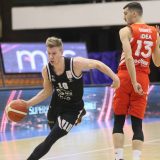 Partizan bacio "beli peškir" 9