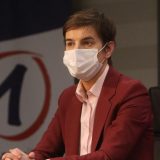 Brnabić: Pored filmske industrije i ugostitelja, pomoć će dobiti i frizeri 7