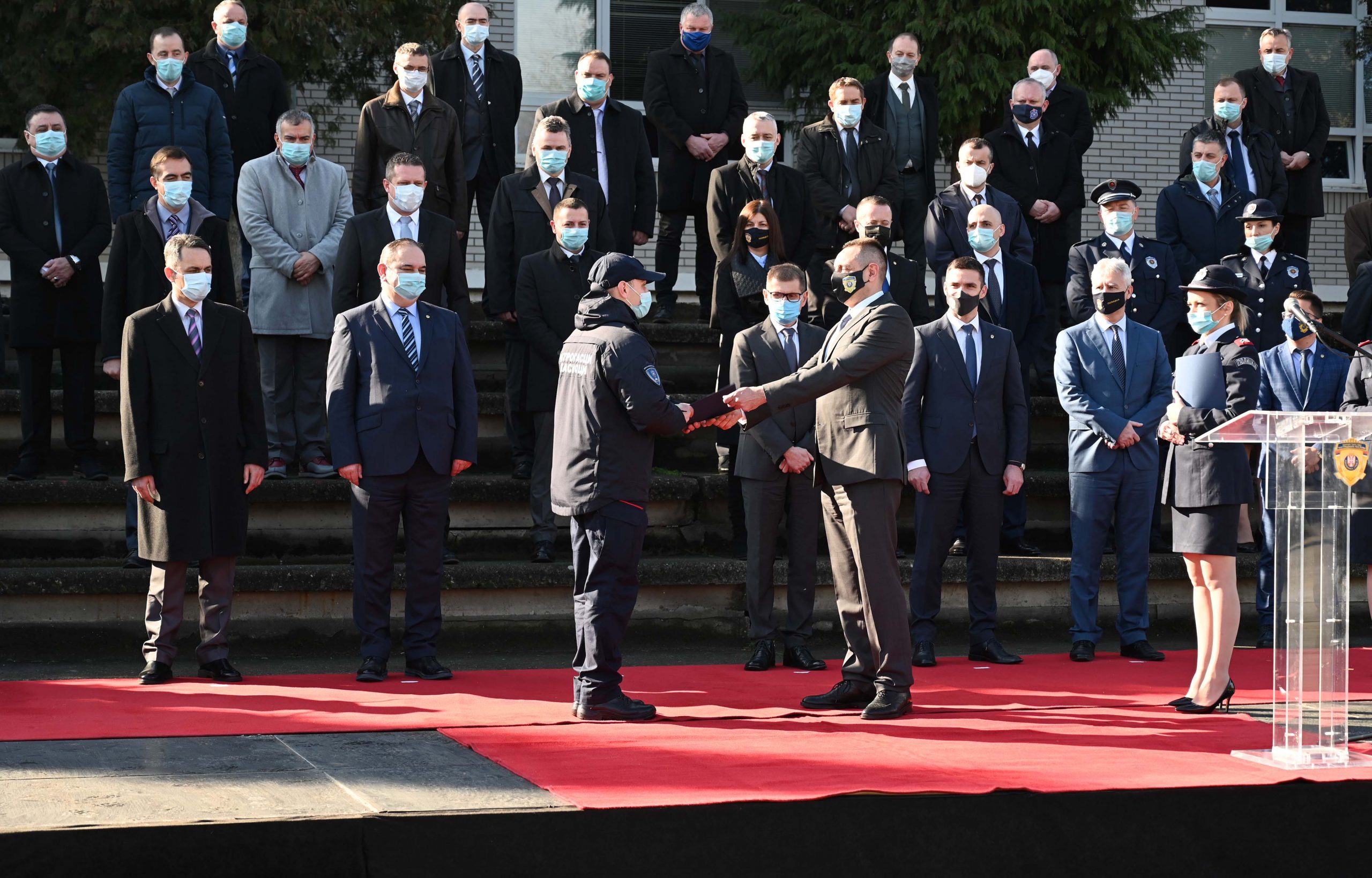 Vulin prisustvovao promociji novih polaznika vatrogasno–spasilačkih jedinica 1