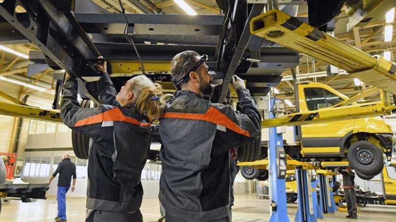 Ford pravi novi električni automobil na platformi Folksvagena 1