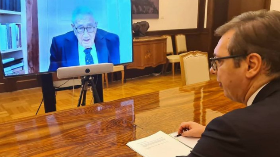 Vučić razgovarao sa Henrijem Kisindžerom 1