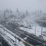Atina pod snegom, poremećen saobraćaj i zatvorene škole 11