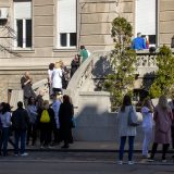 Opada broj studenata zaraženih virusom korona 8