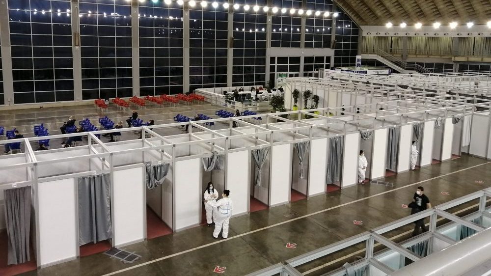 Prvi dan revakcinacije na Sajmu: Po planu i bez gužve (VIDEO) 2