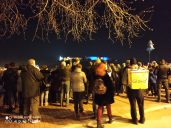 IMG_20210222_190425 Na novosadskom keju večeras „Noć kad je Đole preplivao Dunav“ (FOTO) 20