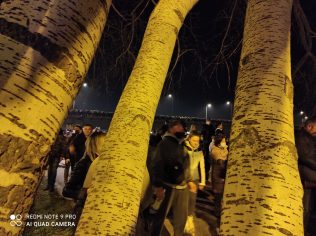 IMG_20210222_191359 Na novosadskom keju večeras „Noć kad je Đole preplivao Dunav“ (FOTO) 21