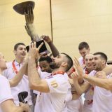 Žućkova levica u Zvezdinim rukama 4