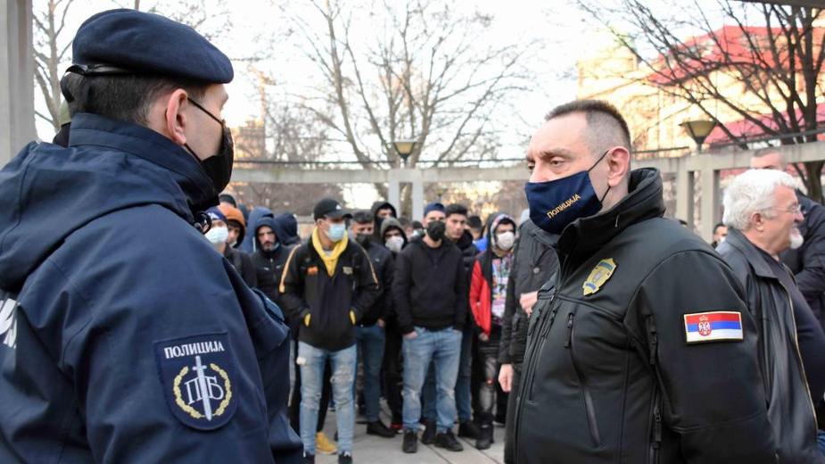 Vulin: Migranti moraju i treba da budu u kampovima 1