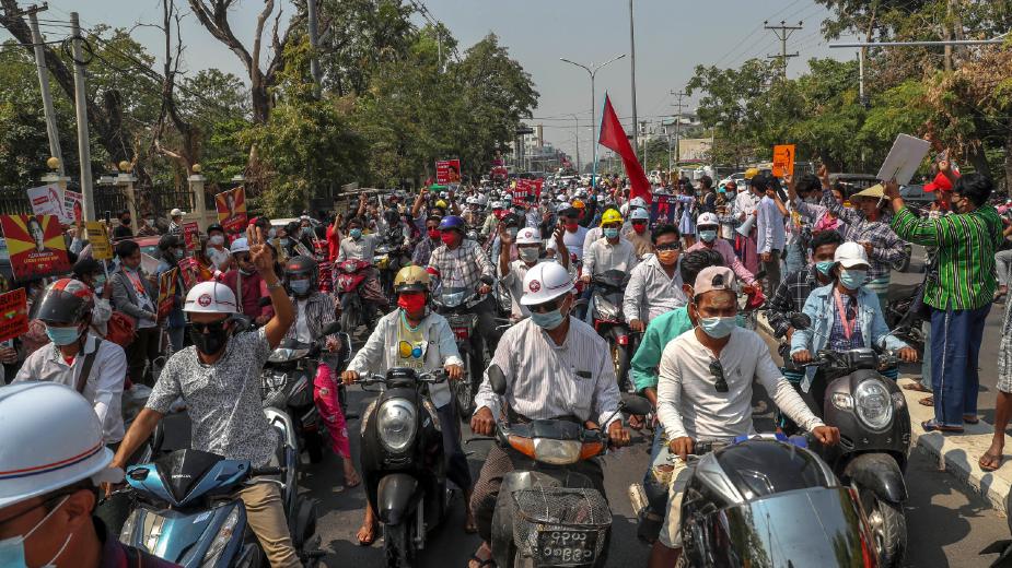 NVO iz 31 zemlje traži od Saveta bezbednosti UN hitno uvođenje embarga na uvoz oružja u Mjanmar 1