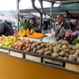 Narodna stranka Novi Beograd: Ukinuti odluku o uklanjanju tezgi u blokovima 9