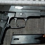 Uhapšeni zbog proizvodnje droge i posedovanja oružja 1