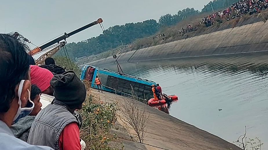 U autobuskoj nesreći u Indiji stradalo 40 ljudi 1