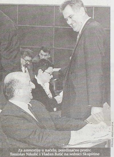 Kako je 2001. ukinut "radikalski" Zakon o javnom informisanju 4 Kako je 2001. ukinut "radikalski" Zakon o javnom informisanju 4