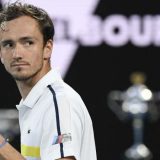 Medvedev bolji od Cicipasa, za titulu u nedelju sa Đokovićem 2