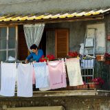 Žena na sudu dobila 60.000 evra za 30 godina obavljanja kućnih poslova 1