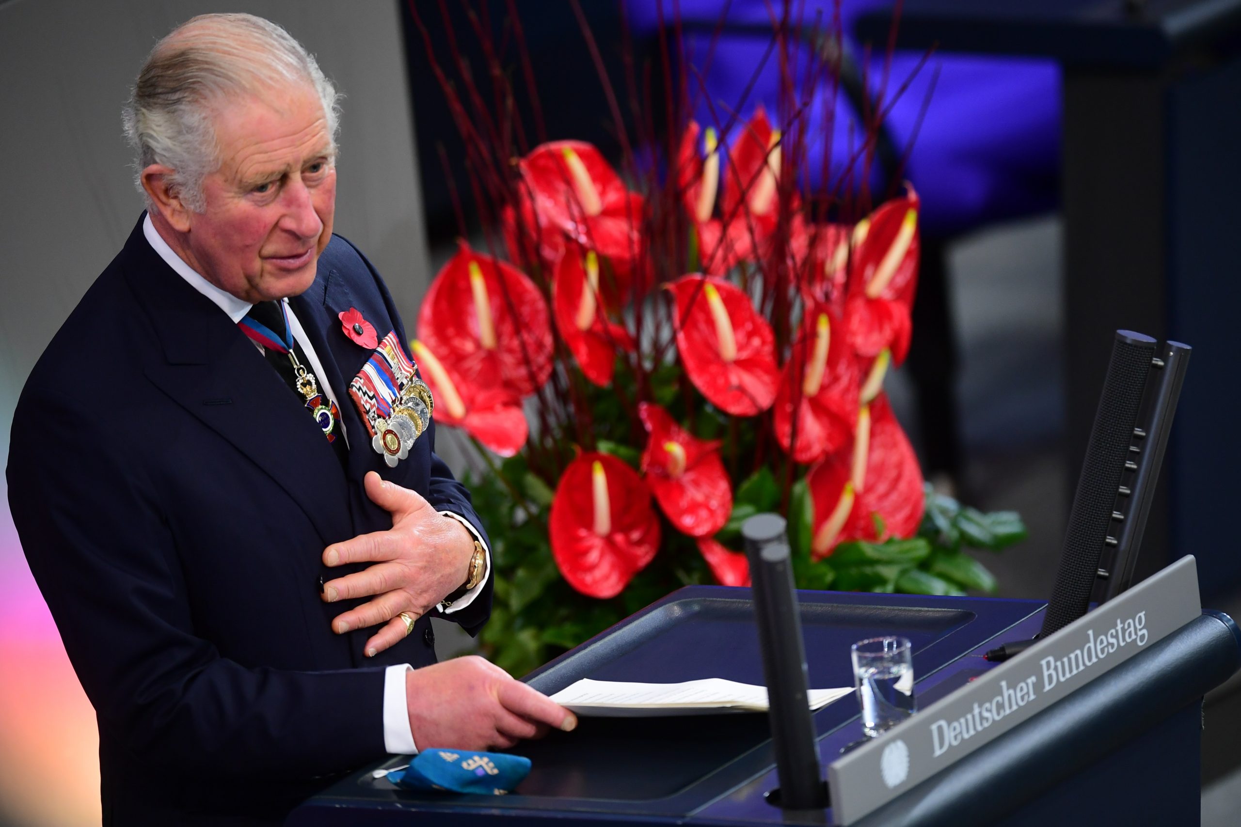 Princ Čarls primio prvu dozu vakcine protiv korona virusa, ne navodi se kog proizvođača 1