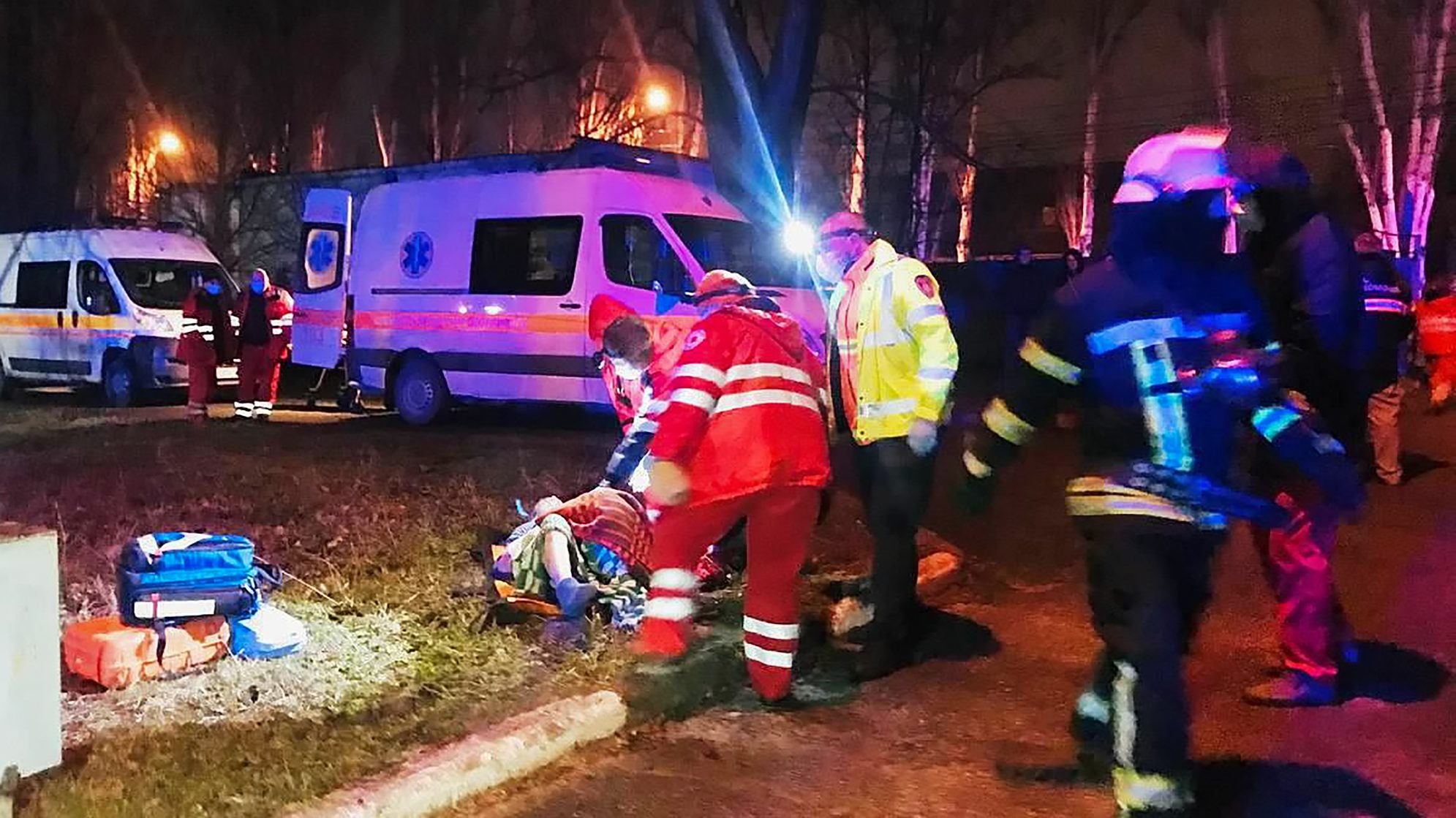 U požaru u bolnici u Ukrajini poginuli KOVID-pacijenti i lekar 1