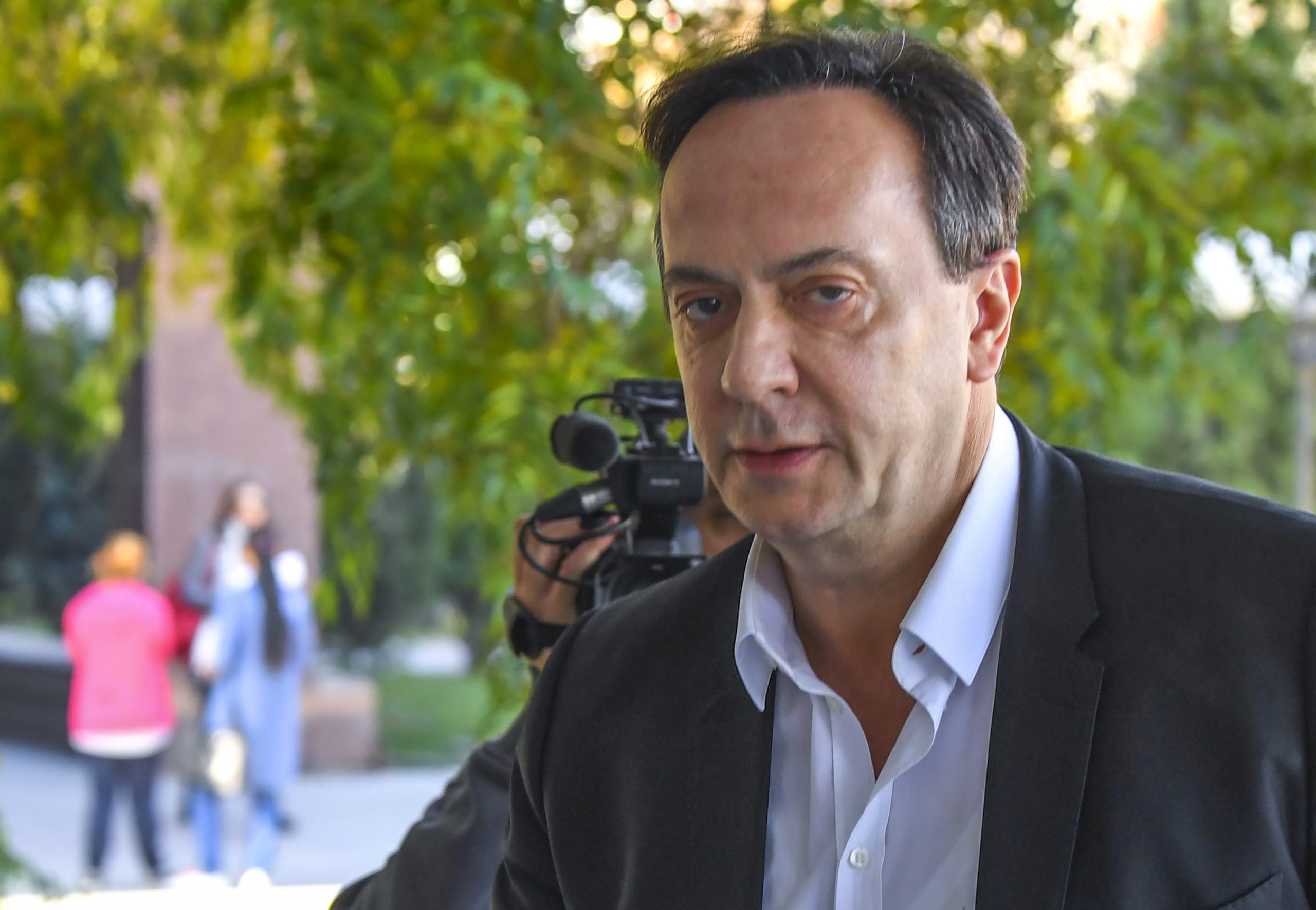 Bivši direktor Državne bezbednosti S.Makedonije u Tužilaštvu posle dva dana bekstva 2 Bivši direktor Državne bezbednosti S.Makedonije u Tužilaštvu posle dva dana bekstva 2