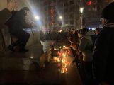 Građani Srbije i regiona i večeras pale sveće za Balaševića (FOTO, VIDEO) 4