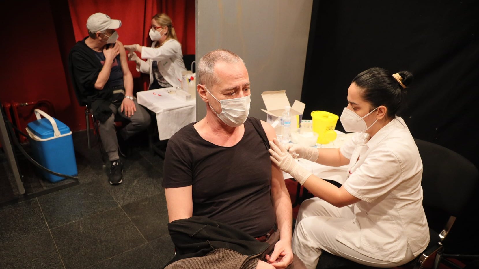 U Narodnom pozorištu u Beogradu organizovana vakcinacija 1