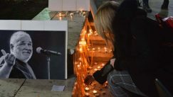 Građani Srbije i regiona i večeras pale sveće za Balaševića (FOTO, VIDEO) 9