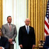 Ako Tramp "pritisne", treba li Vučić da prihvati migrante iz Amerike? 11