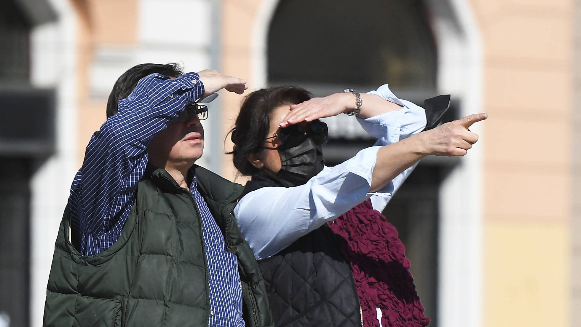 Novi soj korone samo delom „krivac“ za skok zaraženih 1