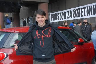 01_1590_b Umetnici koji moraju da napuste BIGZ: Dajte nam prostor za rad (FOTO) 2