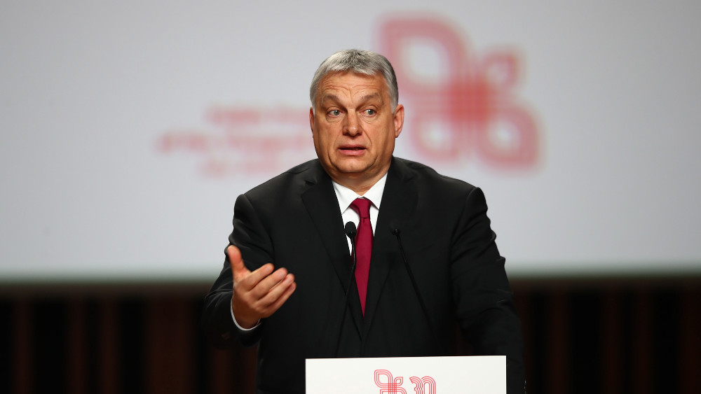 Orban tvrdi da može Mađarsku da drži dalje od rata u Ukrajini 1