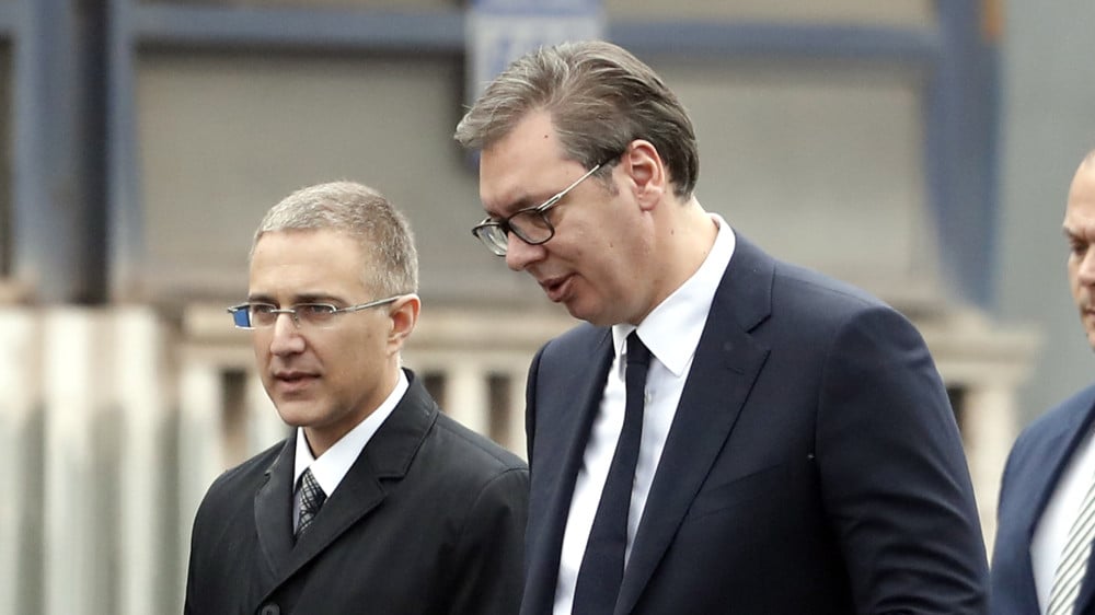 Vučić i Stefanović drugačije računaju plate u vojsci 1