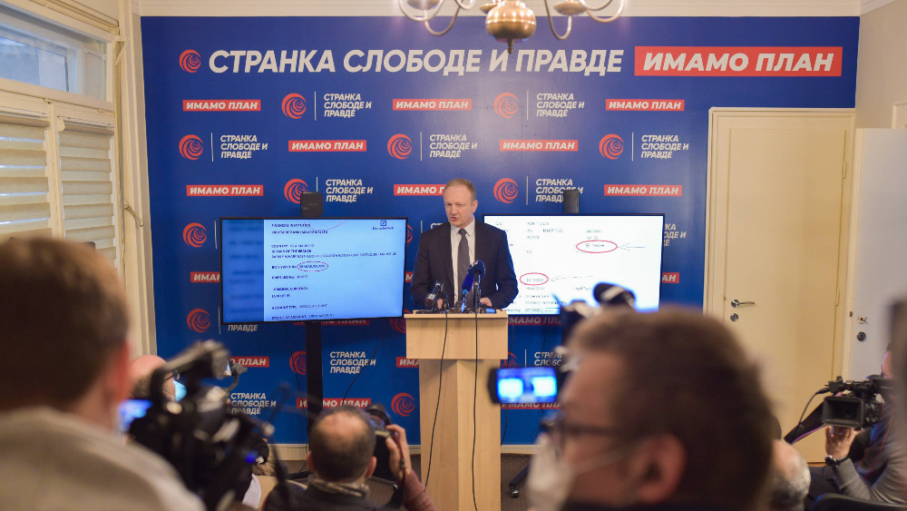 Hajka je batina vlasti protiv političkih neistomišljenika 1