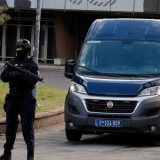 Tabloidno zasipanje lažima 9