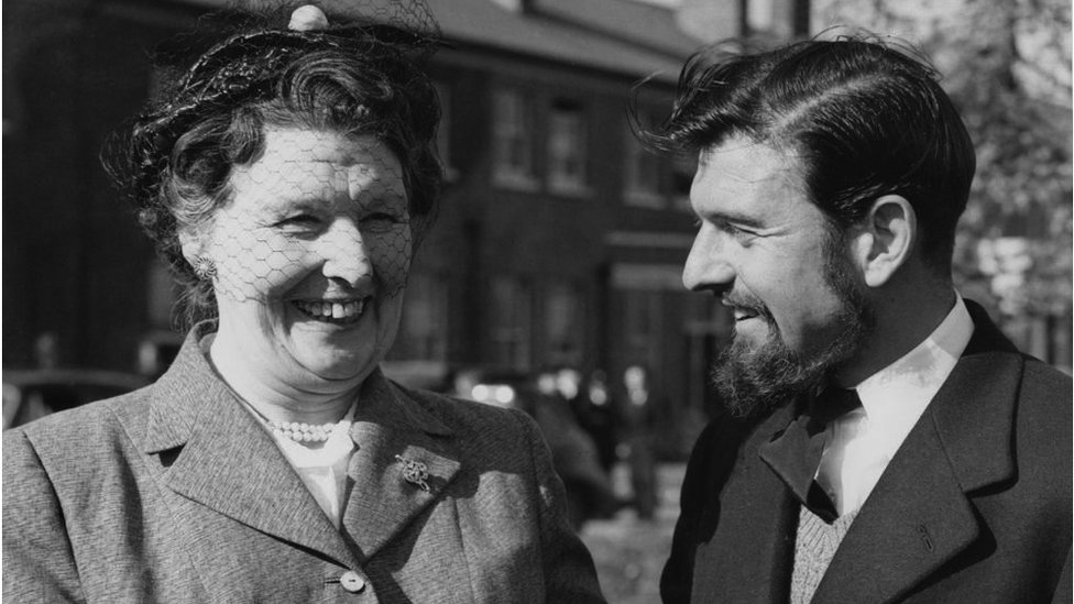 Hladni rat i špijunaža „Temperamentan i neugledan” - novi podaci o Džordžu Blejku, špijunu KGB-a i MI6 1 Džordž Bleйk s materью vskore posle vozvraщeniя iz Korei