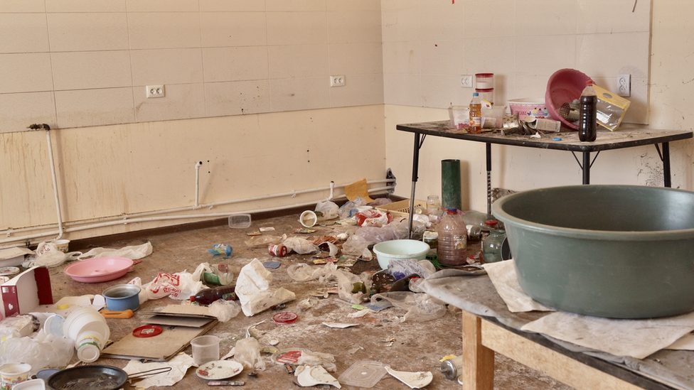 Rat oko Nagorno-Karabaha: Život pod budnim okom ruskih mirovnih snaga 10 Brošenый dom