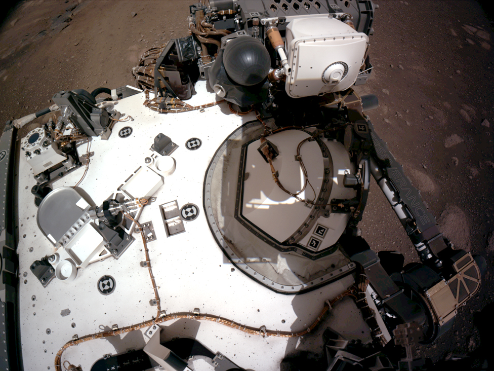 Nasa's Perseverance Mars rover deck (20 February 2021)