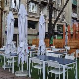 Korona virus: U Srbiji još 20 preminulih - protiče vikend uz strože mere, Dalaj Lama primio prvu dozu vakcine 6