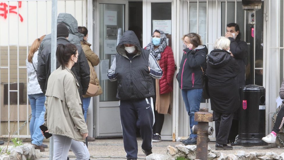 Korona virus: Srbija u iščekivanju strožih mera, Italija zaključana do posle Uskrsa 1 dom zdravnja, ambulanta, korona