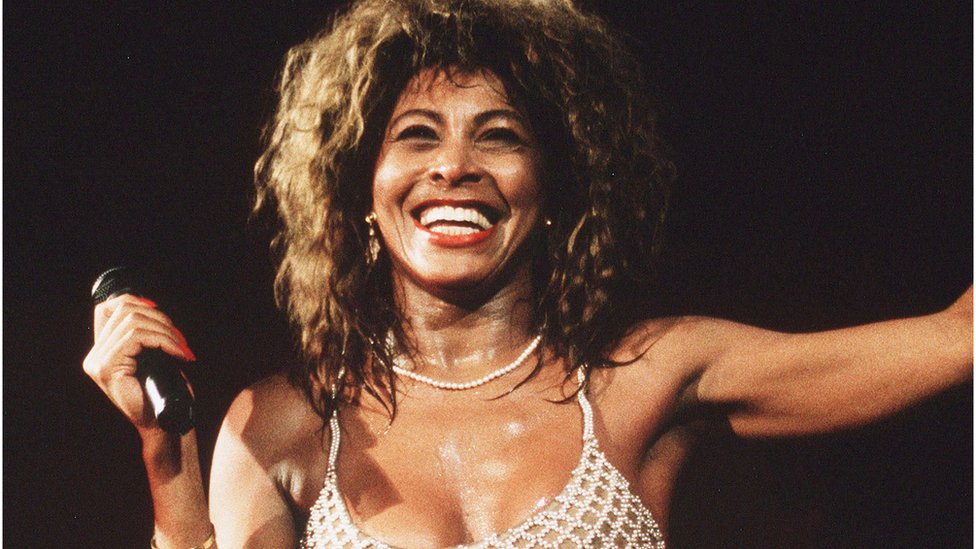 Muzika i film: Kraljica roka Tina Tarner odlučila da se penzioniše - „zahvalna sam na pruženoj ljubavi, ali sam završila" 1 Tina Turner