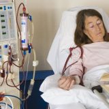 Korona virus i vakcinacija: „Odlučila sam da odem i kažem: Dobar dan, ja sam na dijalizi i želim vakcinu“ 5