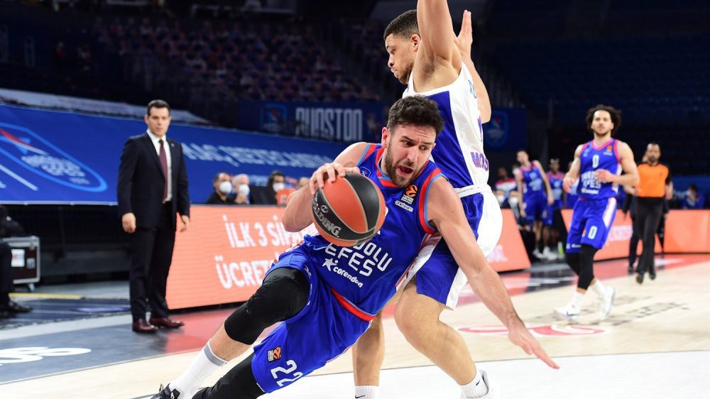 Efes deluje kao mašina 1