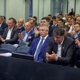 Kuća od temelja ili menjanje crepa 9