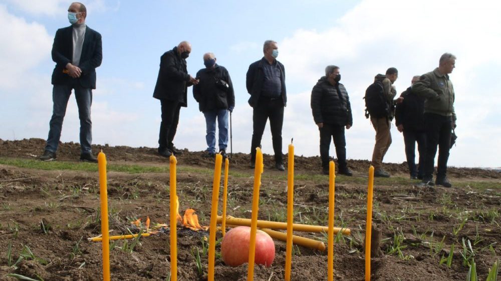 Obeležena šesta godišnjica pogibije četvorice pilota koji su prevozili bebu iz Novog Pazara 1