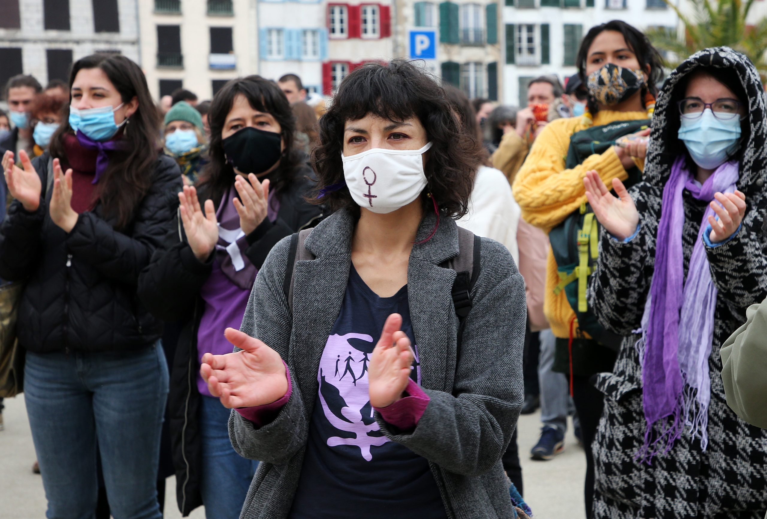 U Francuskoj skupovi žena protiv nejednakosti 1