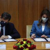 Grčka će priznavati sve vakcine protiv kovida-19, sezona počinje 14. maja 3